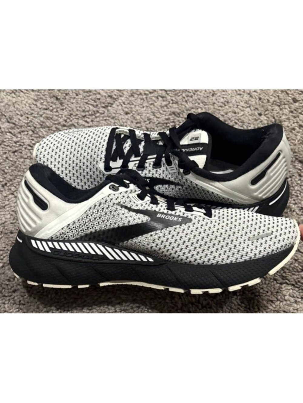 Brooks Adrenaline GTS 22 Running Shoes Womens Size 8.5 Grey Athletic Sneakers - Picture 2 of 8